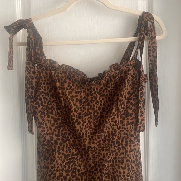 SHEIN LARGE CHEETAH PRINT SUNDRESS - Picture 6 of 15